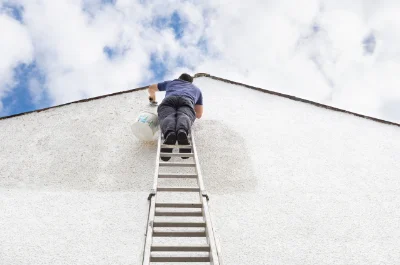 Peinture extérieure à Contes — façades et ravalement